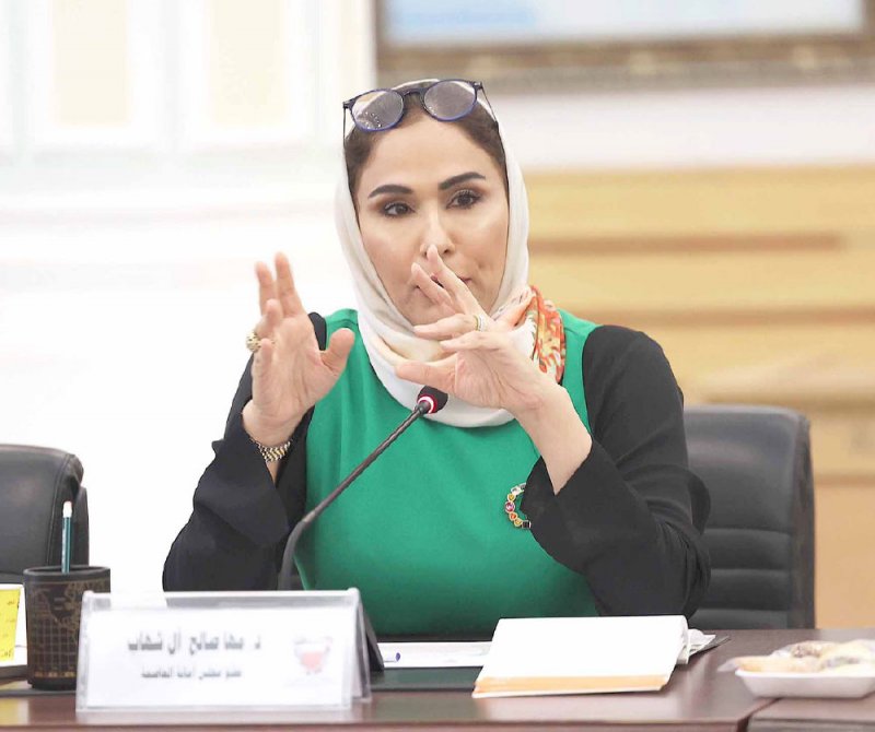 تأييد مقترح آل شهاب لتدوير المخلفات الإلكترونية