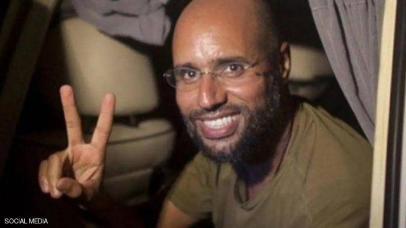 بالصورة: بعد استبعاده.. رسالة بخط يد سيف الإسلام القذافي لليبيين