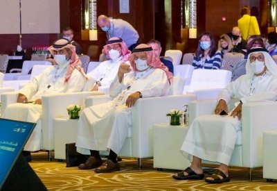وزير العدل يشارك في مؤتمر دولي حول مأموري الضبط القضائي ويزور محاكم دبي
