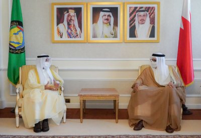 سعادة وزير الخارجية يجتمع مع معالي الأمين العام لمجلس التعاون لدول الخليج العربية