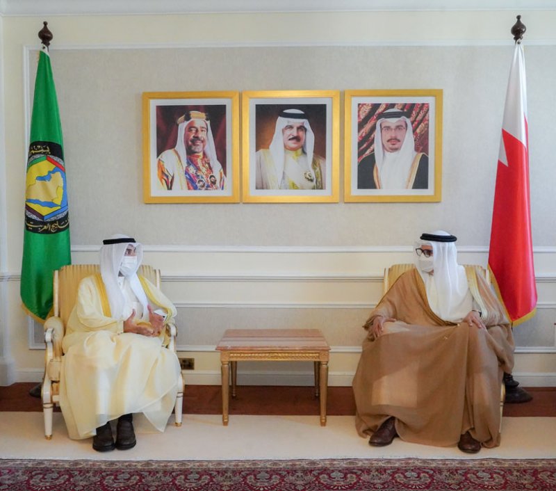 سعادة وزير الخارجية يجتمع مع معالي الأمين العام لمجلس التعاون لدول الخليج العربية