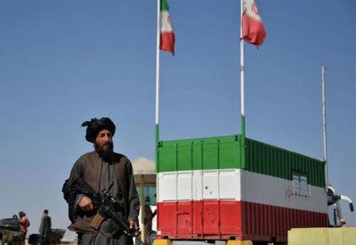 اندلاع معارك بين "طالبان" وحرس الحدود الإيراني