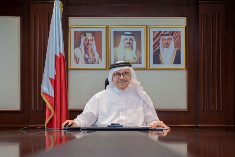 سعادة وزير الخارجية يؤكد على أهمية تعزيز مكانة مملكة البحرين في مجال حماية البيئة ومواجهة التغير المناخي