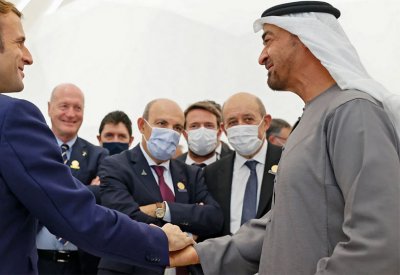 الإمارات وفرنسا توقعان عددا من اتفاقيات التعاون