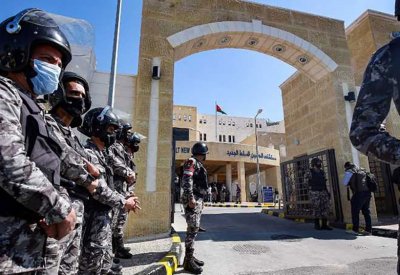 القضاء الأردني يدين مسؤولين في حادثة "مستشفى السلط"
