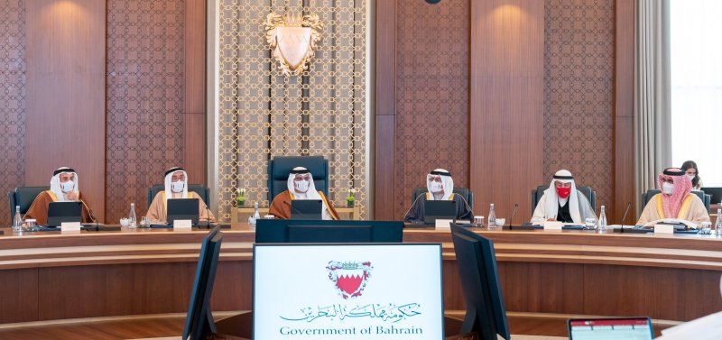مجلس الوزراء يفوض الشيخ خالد بن عبدالله باتخاذ الإجراءات بشأن قانون تعديل أحكام الضمان الاجتماعي ودعم الأسر
