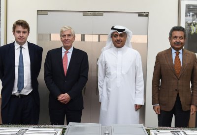 وزير المواصلات يجتمع ووفد سكاي تراكس