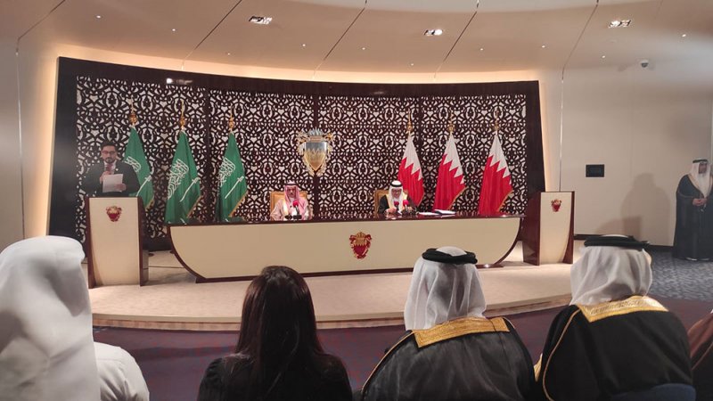 وزير الخارجية السعودي: العمل جار لإعادة اعتماد البطاقة الذكية للعبور بين السعودية والبحرين