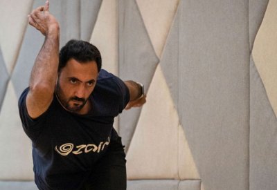 عبدالله عبدالكريم يخطف صدارة بطولة العيد الوطني وزين البحرين للبولينج