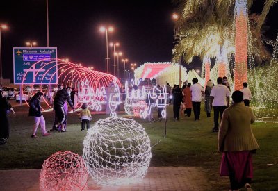 "البلديات" تكسو شوارع المملكة بالزينة والأنوار ابتهاجا بالأعياد الوطنية