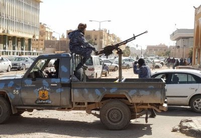 مواجهات عنيفة في سبها.. والجيش "تزعزع استقرار الجنوب"