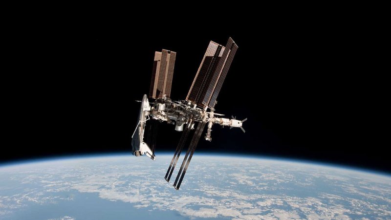مناورة حربية أميركية لاختبار "أقمار صناعية تتعرض لهجوم"