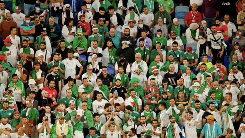 كأس العرب.. ترقب يسود الشارع الجزائري قبل موقعة "الأبطال"