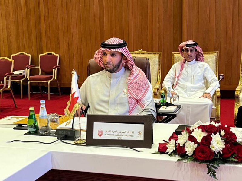 علي بن خليفة يترأس وفد البحرين في عمومية الاتحاد الخليجي