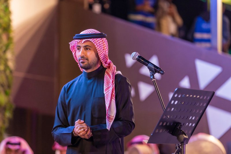 فؤاد عبدالواحد يتألق في أمسية غنائية ببطولة "قفز السعودية"