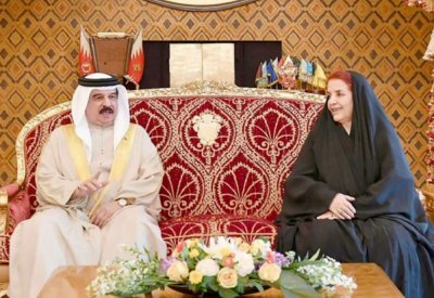 المرأة البحرينية تعيش أزهى سنوات عطائها في ظل العهد الزاهر للعاهل المفدى