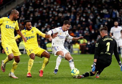 قطار ريال مدريد يصطدم بصمود قادش