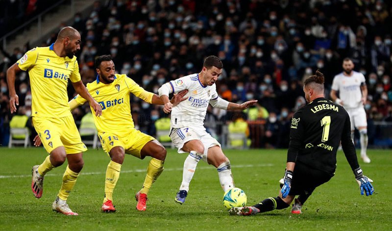 قطار ريال مدريد يصطدم بصمود قادش