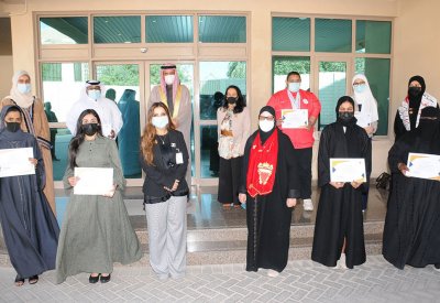 وزير التربية والتعليم يكرم عدداً من المعلمين أصحاب المشاريع والمبادرات المدرسية المميزة