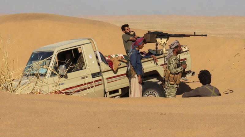 مأرب.. الجيش يكسر أنفاقا هجومية وسط اقتتال بين الحوثيين