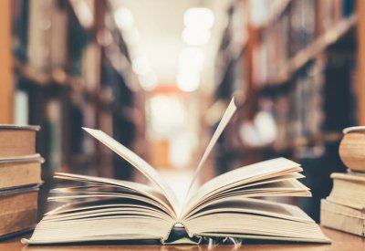 أفضل 5 كتب لعيش حياة أكثر سعادة وتوازناً في عام 2022