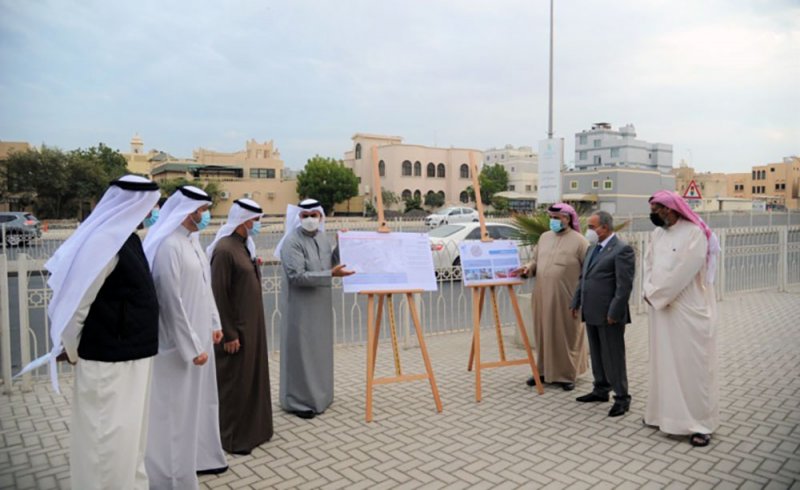 وزير الأشغال يتفقد مشاريع المحافظة الجنوبية الخدمية والتطويرية