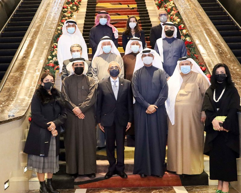 السفير المصري: الشعب المصري يكن تقديراً واعتزازاً كبيراً لجلالة الملك ومملكة البحرين