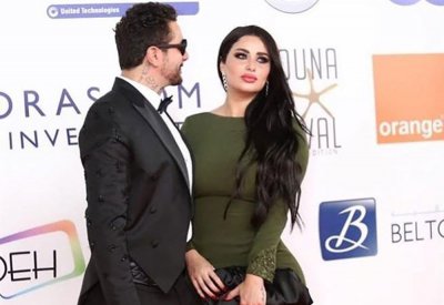 زوجة أحمد الفيشاوي تعلن "الطلاق" منه.. وتلمح للأسباب