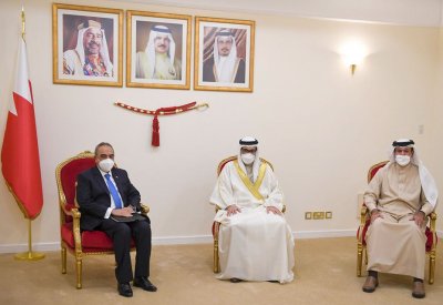 سمو محافظ الجنوبية يبحث مع وزير الأشغال إنشاء وتطوير مشاريع البنية التحتية والخدمية في مناطق المحافظة