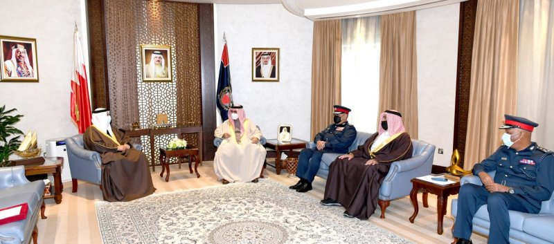 معالي وزير الداخلية يتسلم التقرير السنوي لأمانة التظلمات