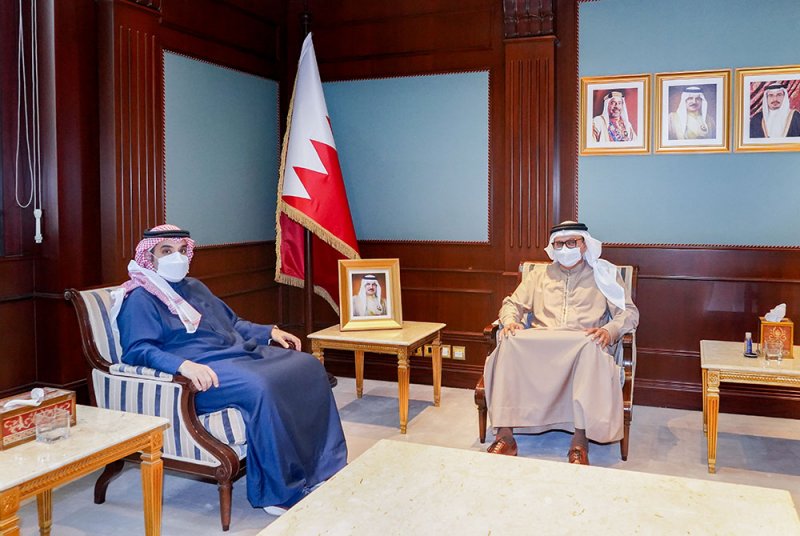 وزير الخارجية يستقبل سفير مملكة البحرين المعين لدى المملكة العربية السعودية الشقيقة