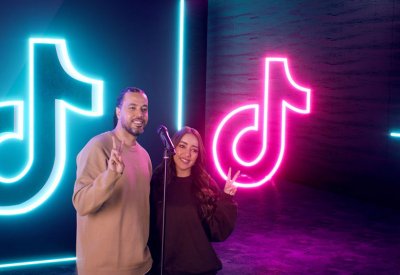 عبد الفتاح جريني يحيي حفل راس السنة مباشر عبر TikTok
