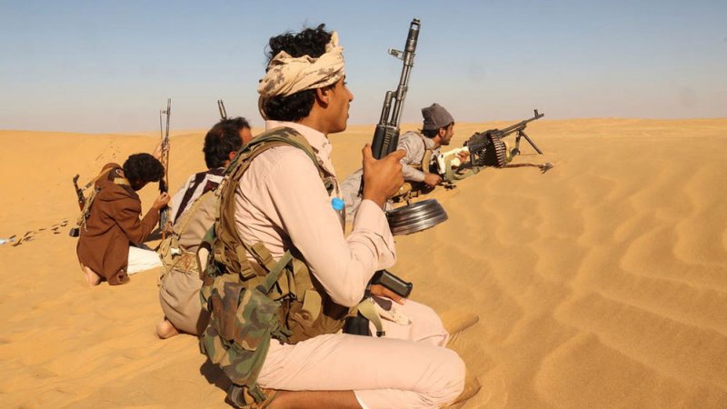 تجدد المعارك غرب وجنوب مأرب.. والجيش يحبط تسللاً حوثياً
