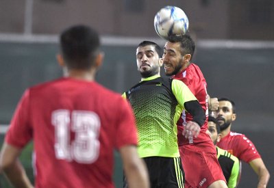 الكهرماء بهدف قاتل يتخطى ألبا ويعزز صدارته لدوري الشركات الكروي