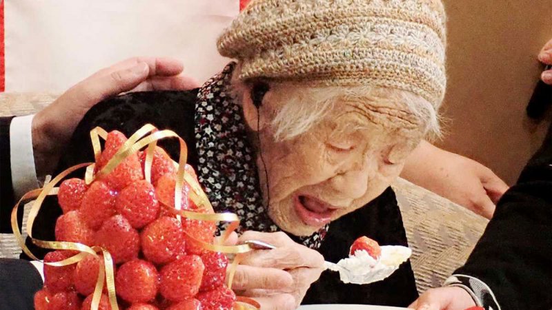 أكبر معمرة في العالم تحتفل بعيد ميلادها الـ119