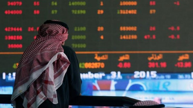 قلق أوميكرون يدب بأسواق الخليج.. مؤشرات الأسهم تتأرجح