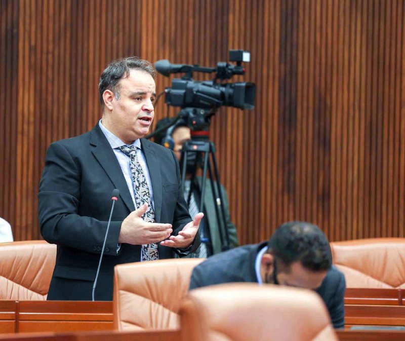 العشيري: “مافيا منظمة” خلف هروب العاملات