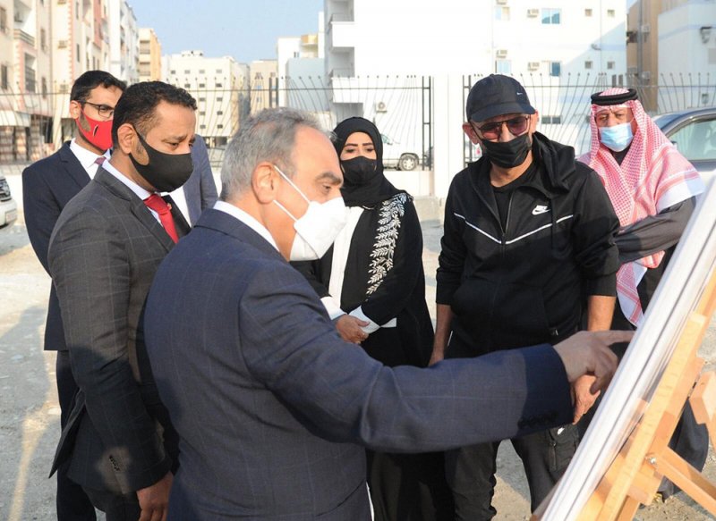 وزير الأشغال: وضع الحلول الاستراتيجية والمستدامة لتجمع مياه الأمطار في اللوزي