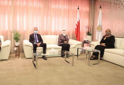 رئيسة جامعة البحرين تستقبل ممثلة منظمة الصحة العالمية في مملكة البحرين
