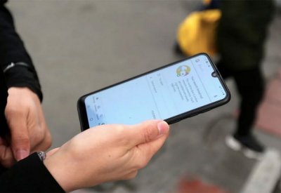 إيران تقيّد تطبيقات الإنترنت.. "قمع جديد" بنص القانون