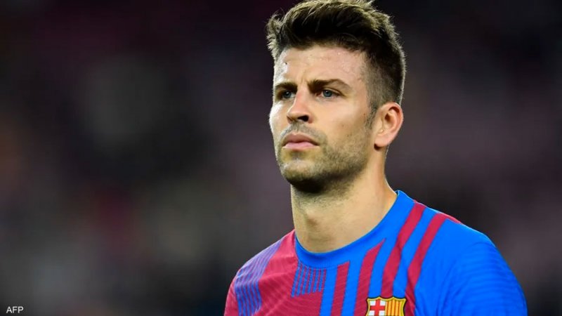 بيكيه ينشر حسابه البنكي ردا على ادعاء "اللاعب الأعلى أجرا"