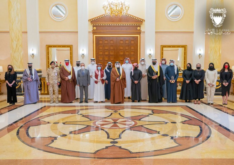 سمو ولي العهد رئيس مجلس الوزراء: الإبداع والتفوق سمة لأبناء البحرين وبها تحققت وتتحقق الإنجازات