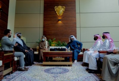 خالد بن حمد يستقبل رئيس و أعضاء مجلس نادي الصم البحريني الرياضي