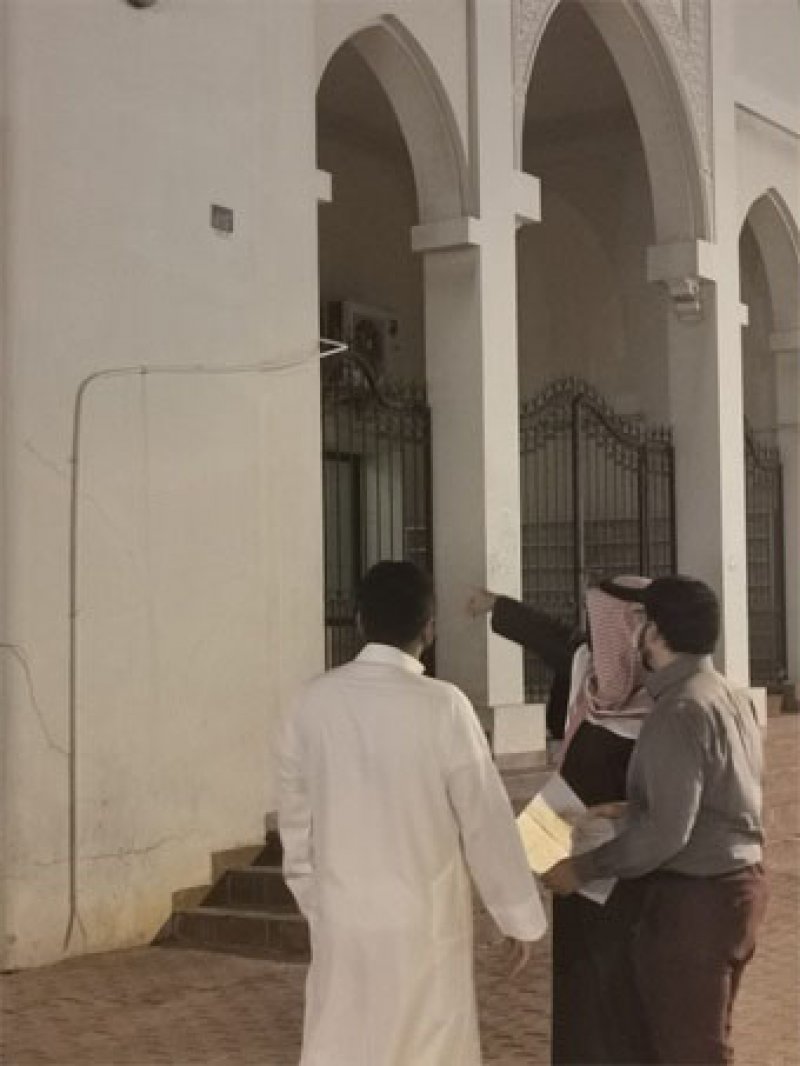 فريق من إدارة الأوقاف السنية يزور جامع الشيخ حمد بن عيسى آل خليفة في محافظة المحرق