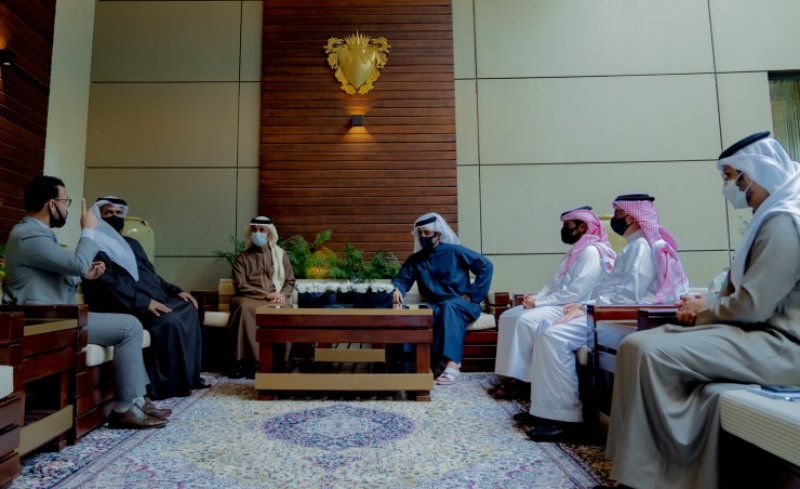 خالد بن حمد يستقبل رئيس و أعضاء مجلس نادي الصم البحريني الرياضي
