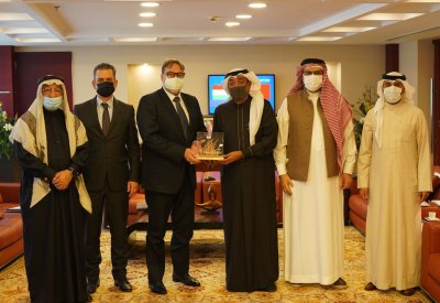 حريصون على زيادة التبادل التجاري وتنمية الاستثمارات بين البحرين والمجر