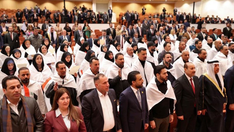 ولادة الحكومة في العراق متعثرة.. وقلق من "العنف"