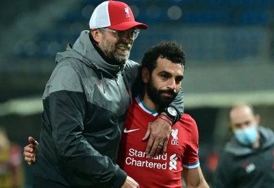 وسط مفاوضات شائكة.. "كلمات مثيرة" من كلوب بشأن عقد صلاح