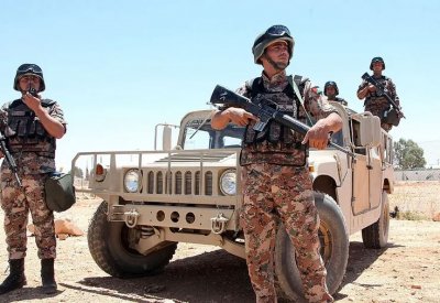 الأردن: مقتل ضابط وإصابة 3 جنود بإطلاق نار على حدود سوريا