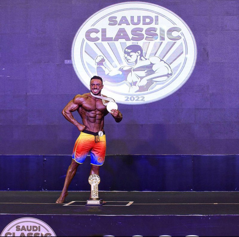 المحترف المغربي يتعملق ببطولة سعودي كلاسيك برو ويحلق بالذهب